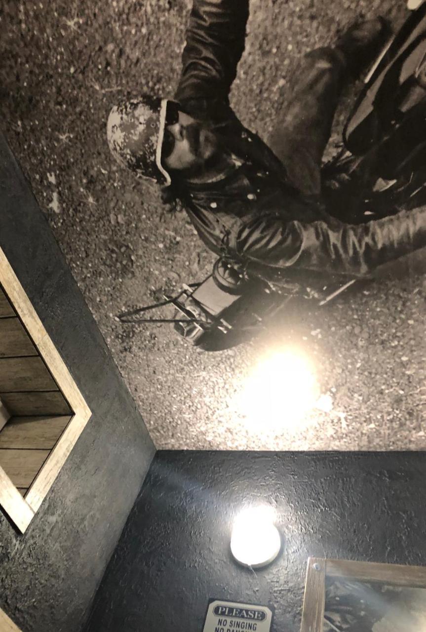 Biker'S Pub Hotel Oleksandriia ภายนอก รูปภาพ